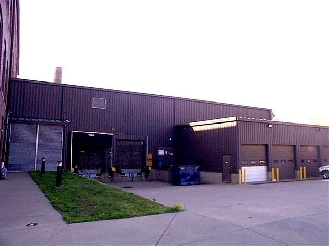 More Photos Of 420 NW 5th St, Evansville Office For Lease