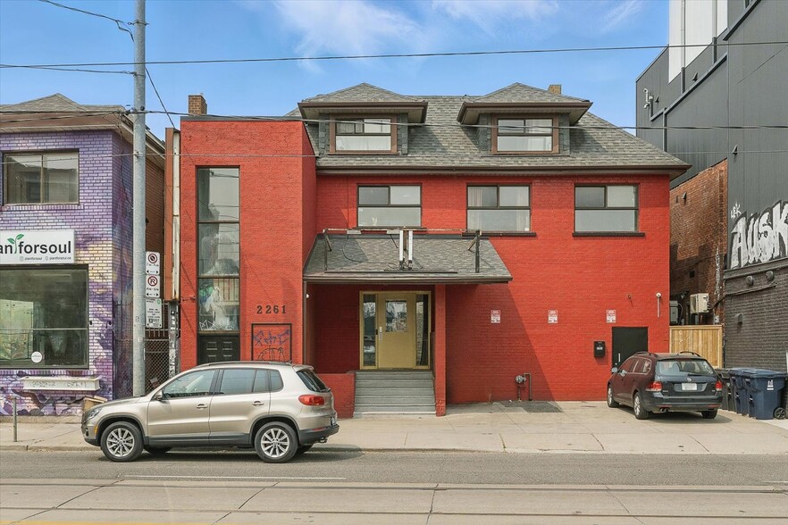 Primary Photo Of 2261-2263 Dundas St W, Toronto Storefront Retail Residential For Sale