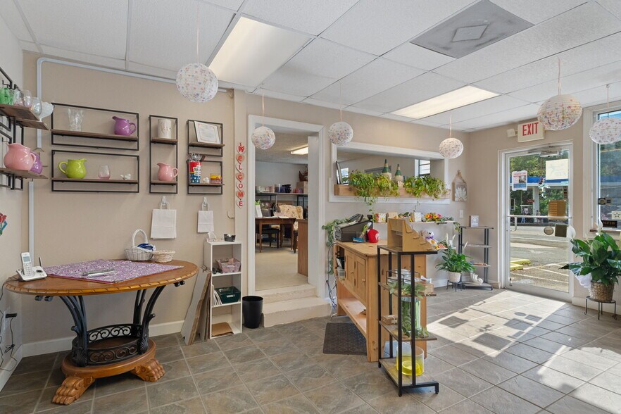 More Photos Of 7805 S Florida Ave, Floral City Freestanding For Sale