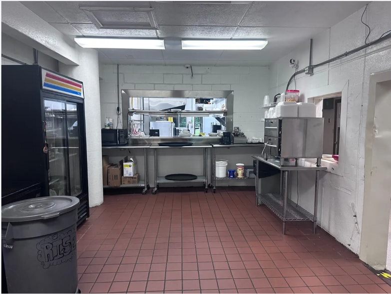More Photos Of 3350 Lake Jericho Rd, Smithfield Restaurant For Lease
