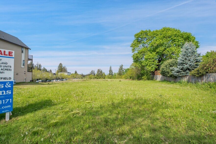 More Photos Of SE Steele St, Portland Land For Sale