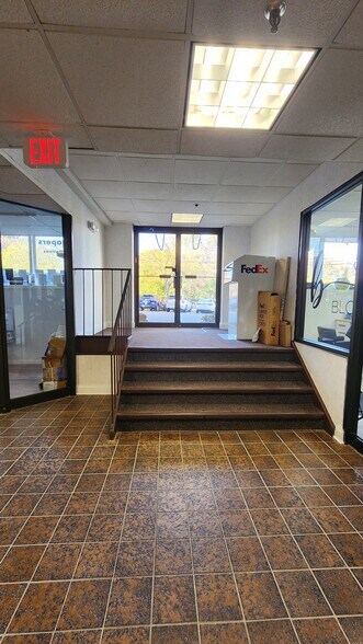More Photos Of 2 W Northfield Rd, Livingston Office For Lease