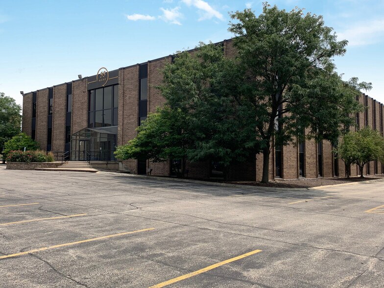More Photos Of 55 W 22nd St, Lombard Office For Lease