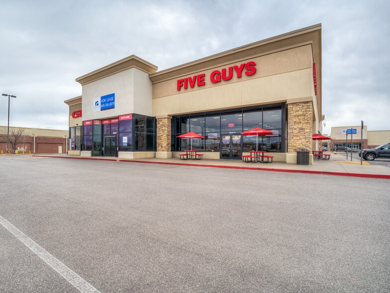 More Photos Of 2300 W Memorial Rd, Oklahoma City Unknown For Lease