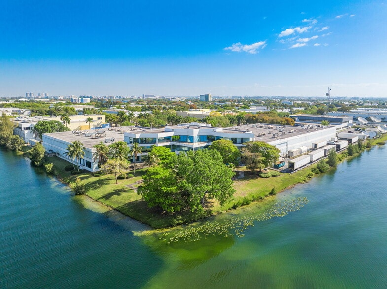 More Photos Of 1800 NW 89th Pl, Miami Refrigeration Cold Storage For Sale