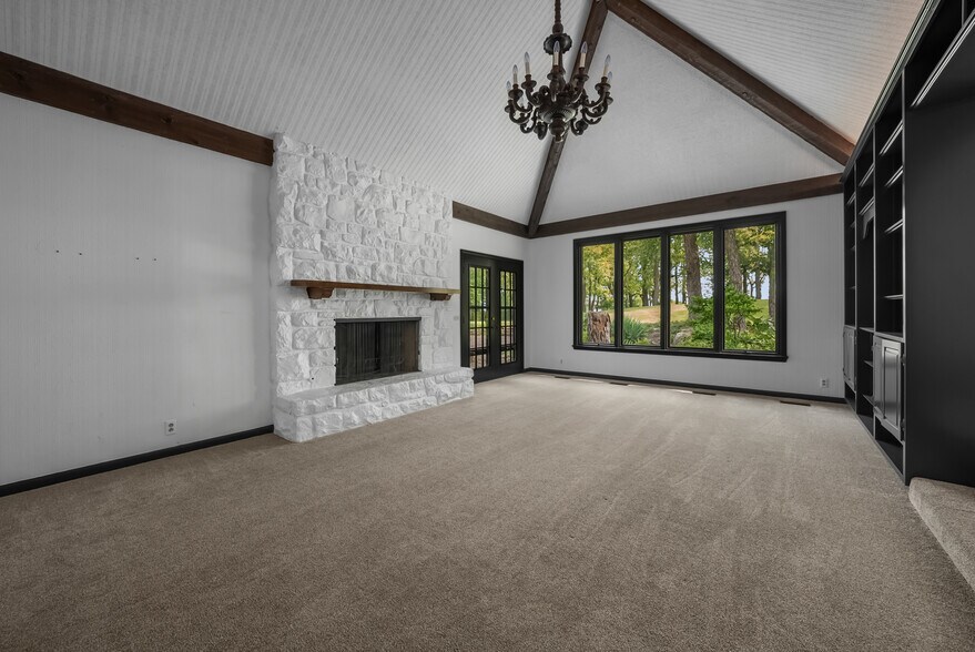 More Photos Of 1901 Moffet Rd, Saint Joseph Specialty For Sale