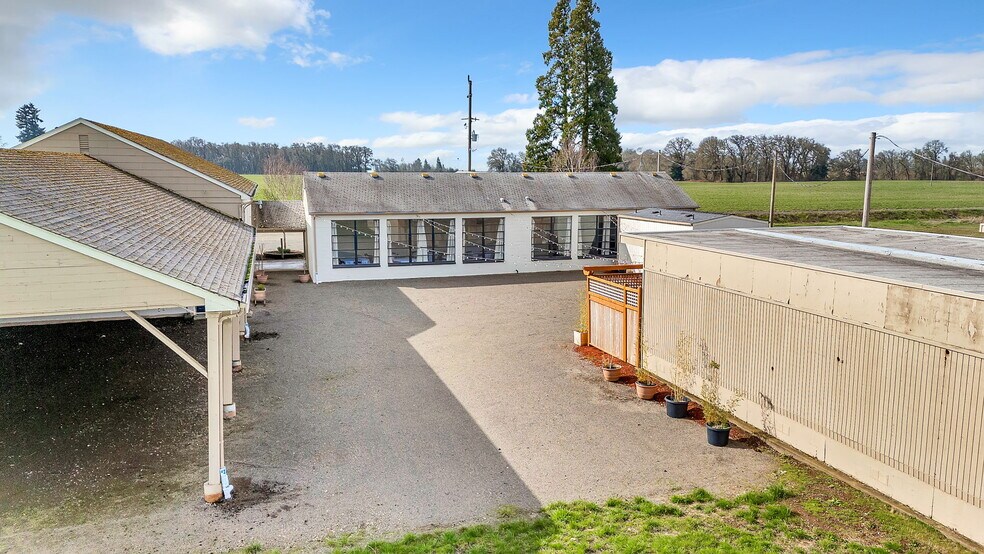 More Photos Of 31414 Harris Dr, Harrisburg Lodge Meeting Hall For Sale