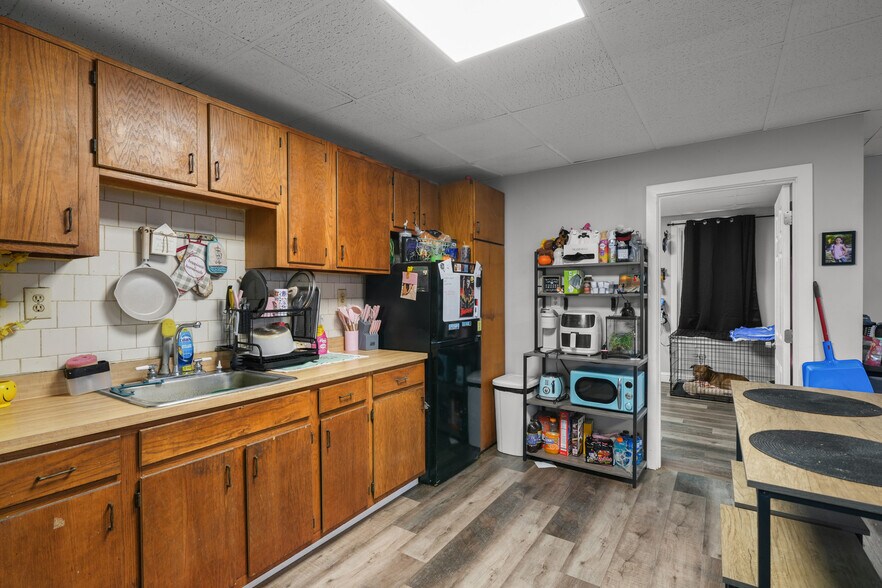 More Photos Of 337 Columbia St, Fall River Apartments For Sale