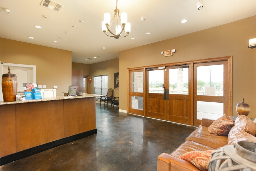 More Photos Of 301 W State Highway 72, Kenedy Hotel For Sale