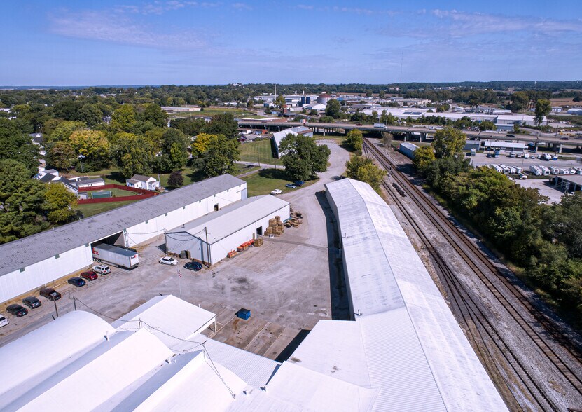More Photos Of 1137 1st St, Henderson Warehouse For Lease
