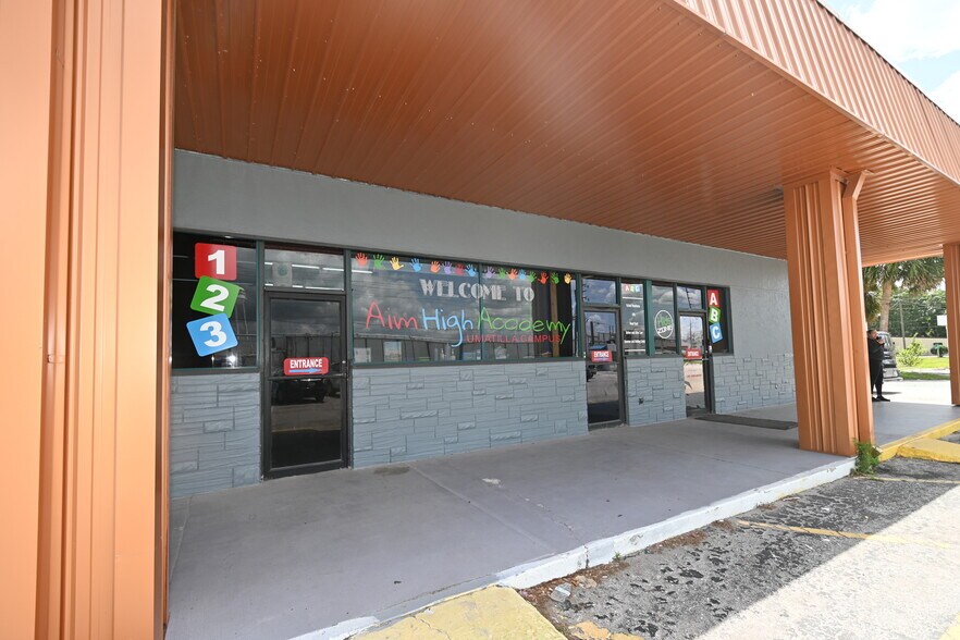 More Photos Of 749 S Central Ave, Umatilla Storefront For Sale