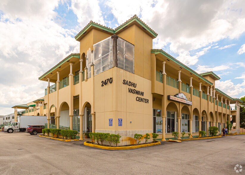 More Photos Of 2470 NW 102nd Pl, Doral Storefront Retail Office For Sale