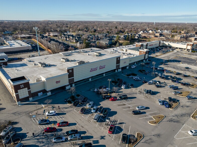 More Photos Of 2164-2240 Bloomingdale Rd, Glendale Heights Unknown For Lease