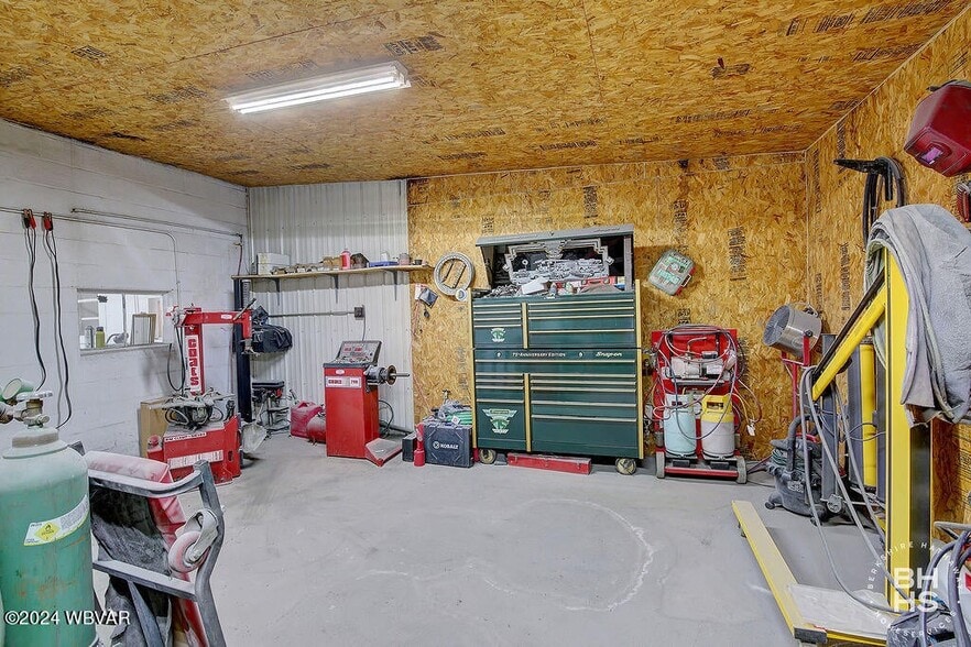 More Photos Of 102 S Henderson St, Lock Haven Auto Repair For Sale