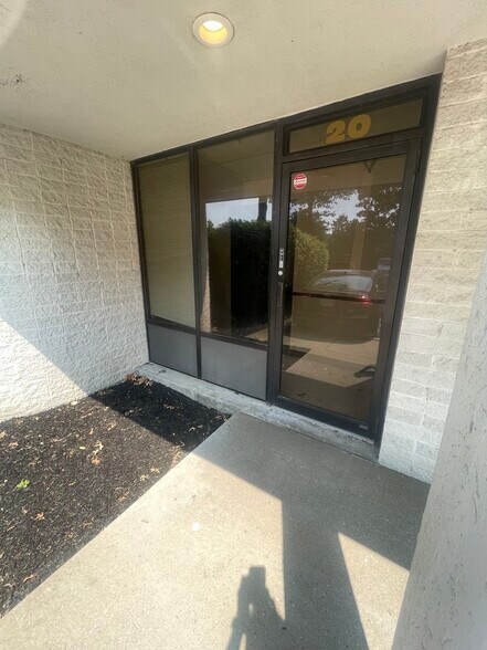 Primary Photo Of 22 Old Dock Rd, Yaphank Warehouse For Lease