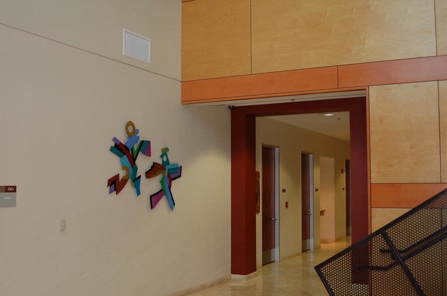 More Photos Of 8650 Freeport Pky, Irving Office For Lease