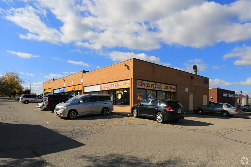 Primary Photo Of 601 Doon Village Rd, Kitchener Storefront For Lease