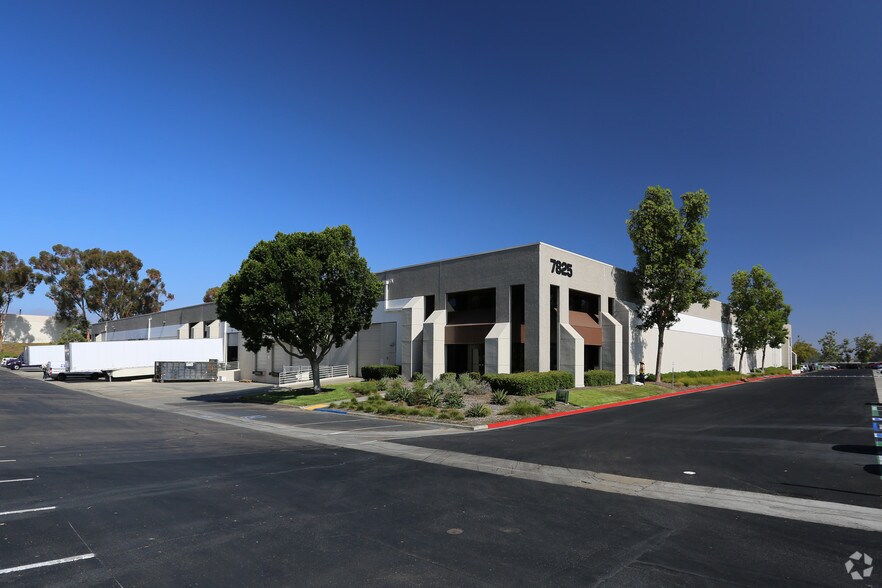 More Photos Of 7825 Trade St, San Diego Warehouse For Lease