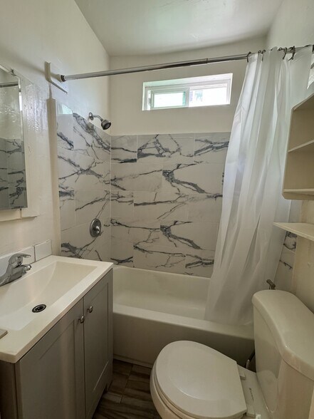 More Photos Of 1246-1248 N Kenmore Ave, Los Angeles Apartments For Sale