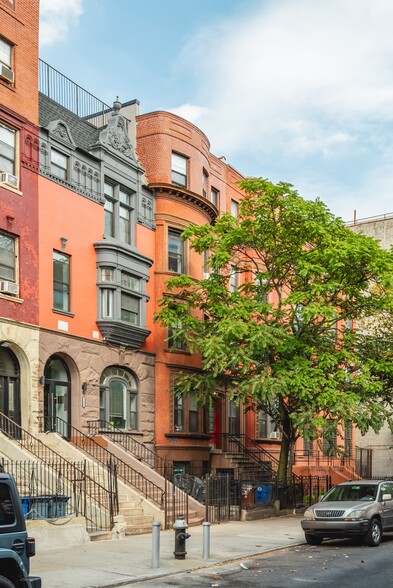 More Photos Of 1263 Pacific St, Brooklyn Apartments For Sale