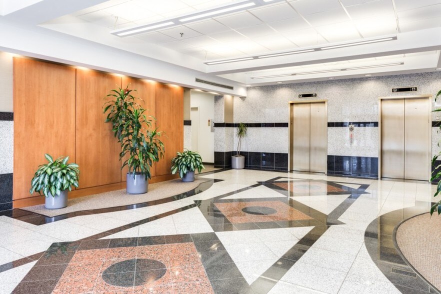 More Photos Of 6910 Richmond Hwy, Alexandria Office For Lease