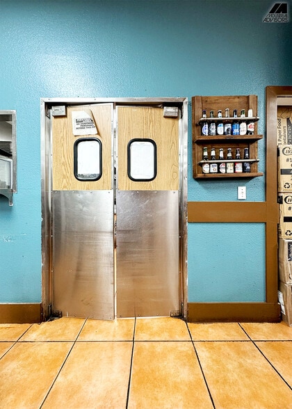 More Photos Of 4960 NW 165th St, Miami Warehouse For Sale