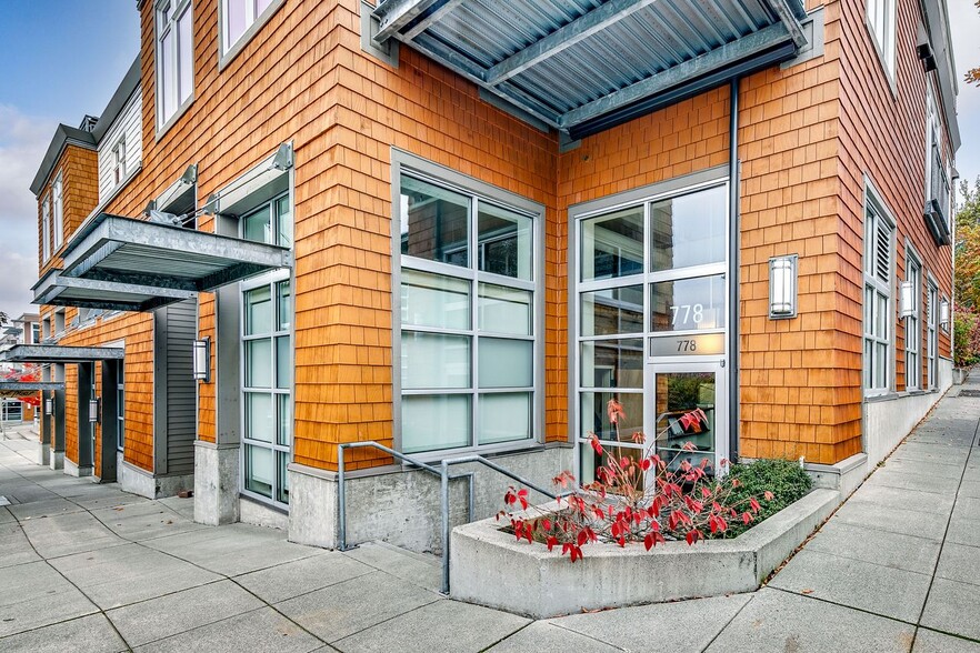 Primary Photo Of 778 Winslow Way E, Bainbridge Island Office For Sale