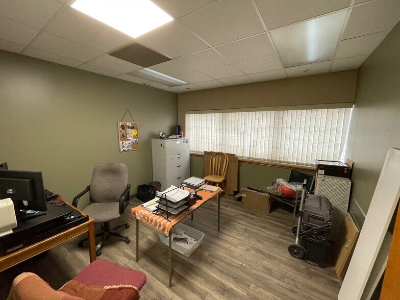 More Photos Of 15330 123 Av NW, Edmonton Warehouse For Sale