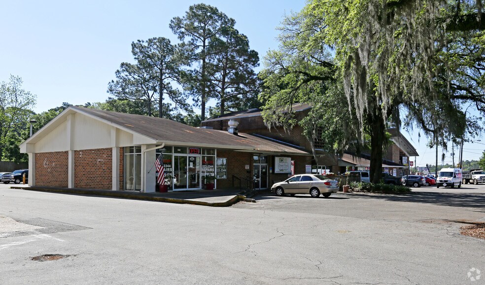 More Photos Of 1903-1915 N Monroe St, Tallahassee General Retail For Lease