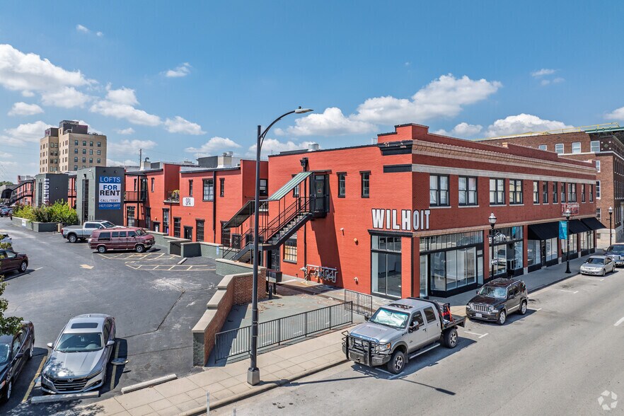 Primary Photo Of 431 S Jefferson Ave, Springfield Apartments For Lease