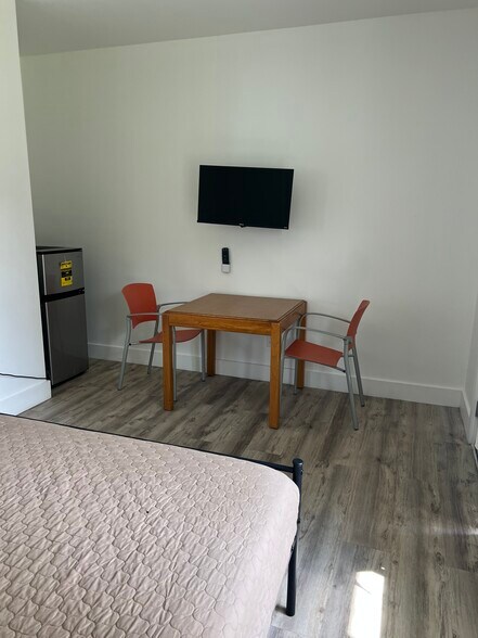 More Photos Of 6812 Route 209, Kerhonkson Hotel For Sale