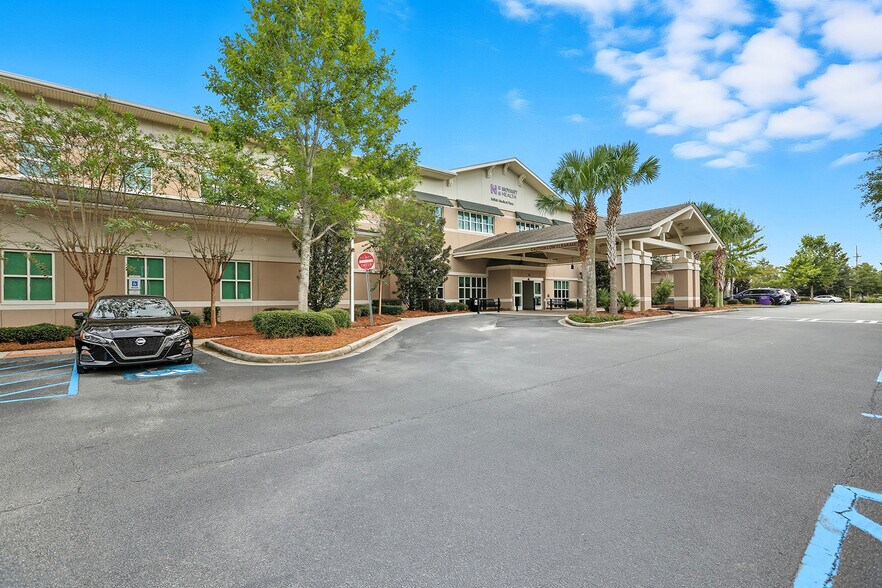 More Photos Of 75 Baylor Dr, Bluffton Medical For Lease