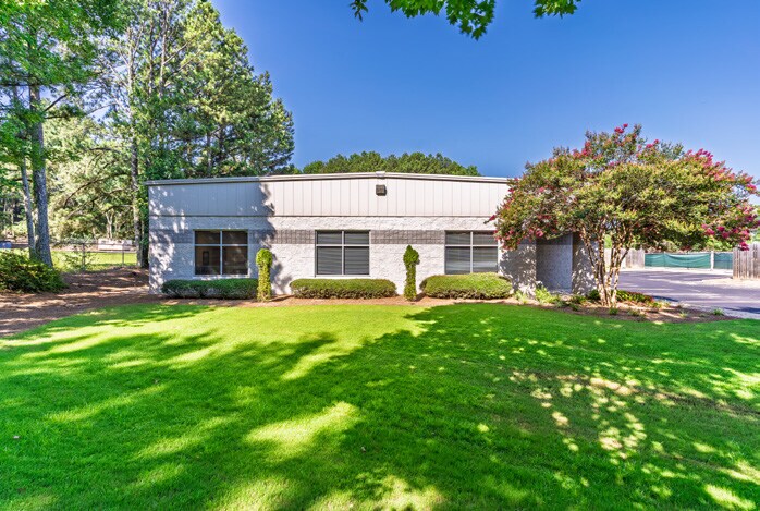 More Photos Of 1550 Hillcrest Rd, Norcross Flex For Sale