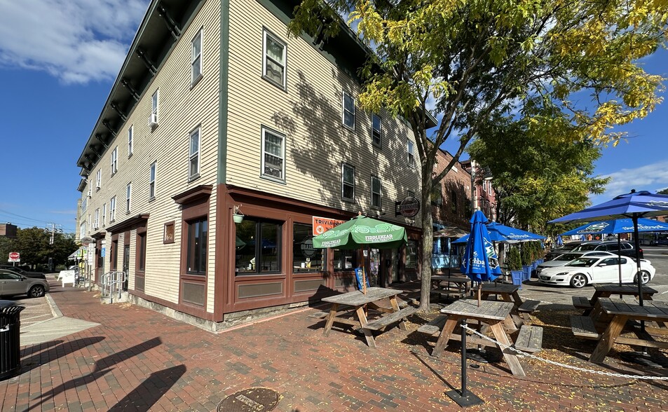 Primary Photo Of 24 Main St, Winooski Restaurant For Lease