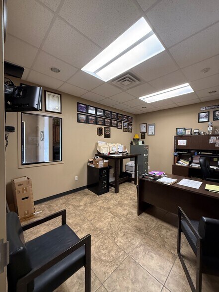 More Photos Of 1504 Nederland Ave, Nederland Storefront Retail Office For Sale