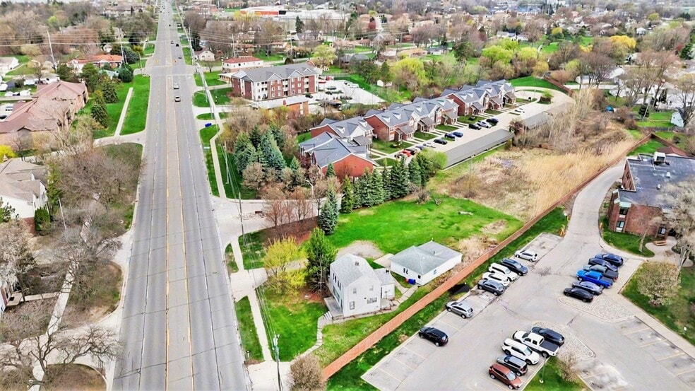 More Photos Of 33420 Utica Rd, Fraser Land For Sale