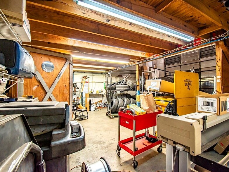 More Photos Of 5720 US Highway 1, Vero Beach Auto Repair For Sale