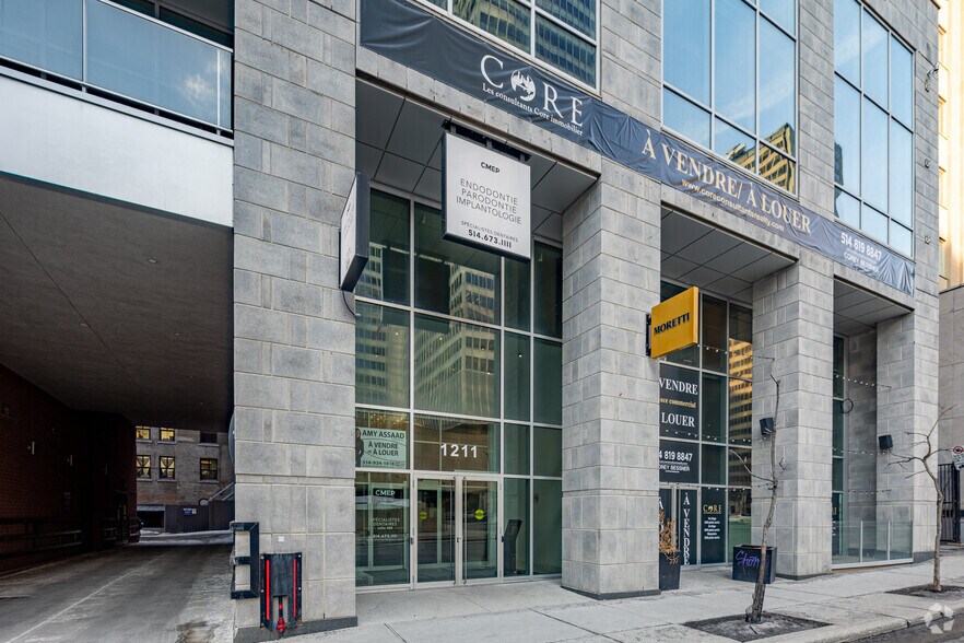 More Photos Of 1211-1235 Boul Robert-Bourassa, Montréal Apartments For Lease