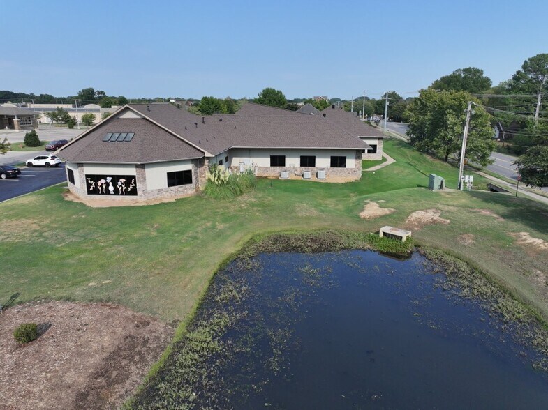 More Photos Of 3025 Fountain Dr, Conway Medical For Lease