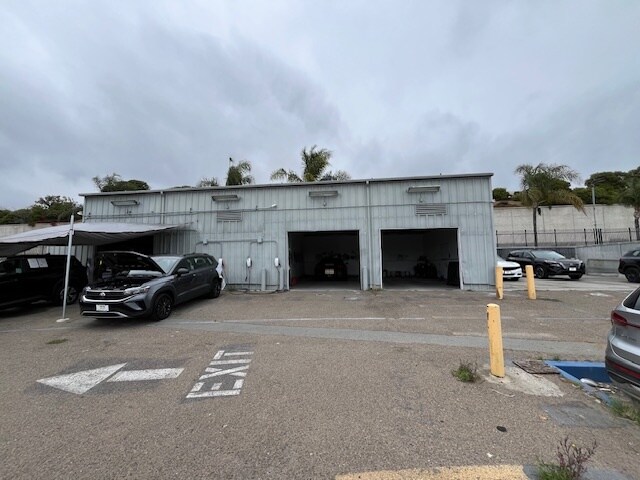 More Photos Of 3420 Kettner Blvd, San Diego Freestanding For Sale