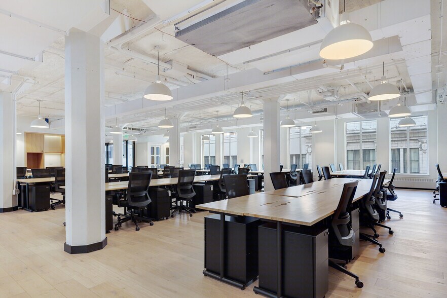 More Photos Of 821 17th St, Denver Office For Sale