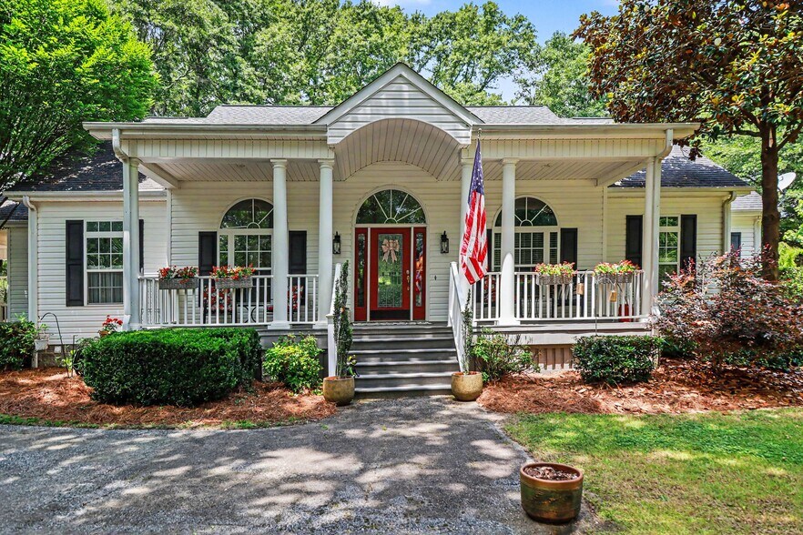 More Photos Of 4037 Old Williamston Rd, Belton Specialty For Sale