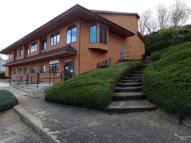 More Photos Of 222 Southway Ave, Lewiston Loft Creative Space For Lease