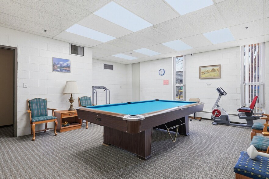 More Photos Of 123 Durbin St, Casper Office For Sale