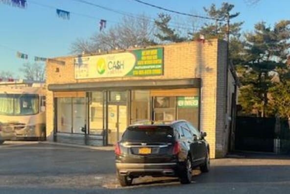 Primary Photo Of 305 N Newbridge Rd, Levittown Freestanding For Lease