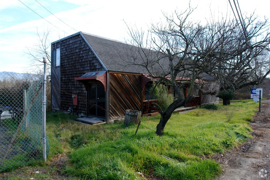 More Photos Of 2840 Petaluma Blvd N, Petaluma Freestanding For Sale