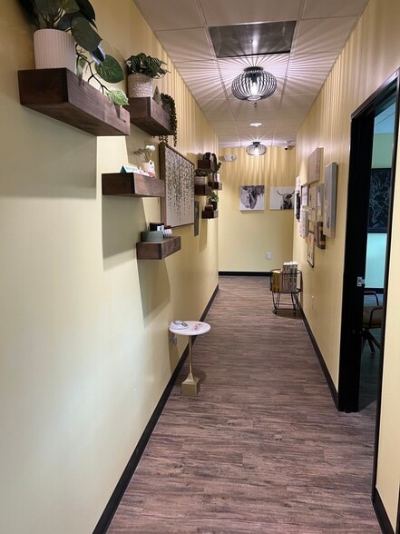 More Photos Of 7205 S 51st Ave, Laveen Medical For Lease