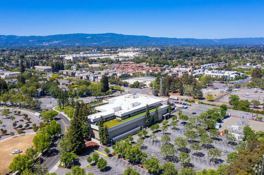 More Photos Of 440 N Wolfe Rd, Sunnyvale Office For Lease