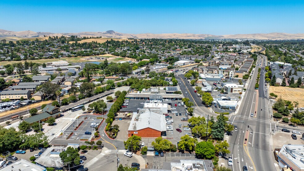 More Photos Of 2558 Old 1st St, Livermore Freestanding For Lease