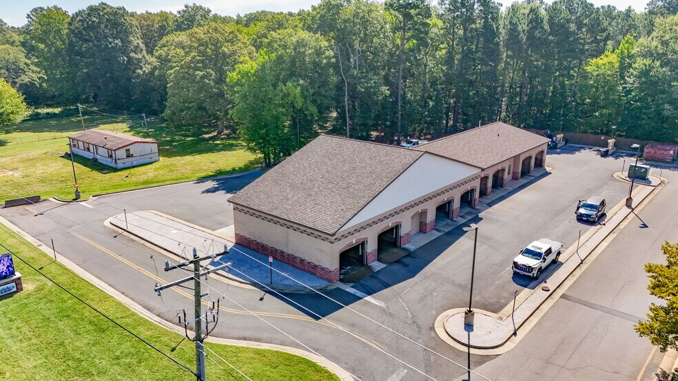 More Photos Of 4567 James Madison Pky, King George General Retail For Sale